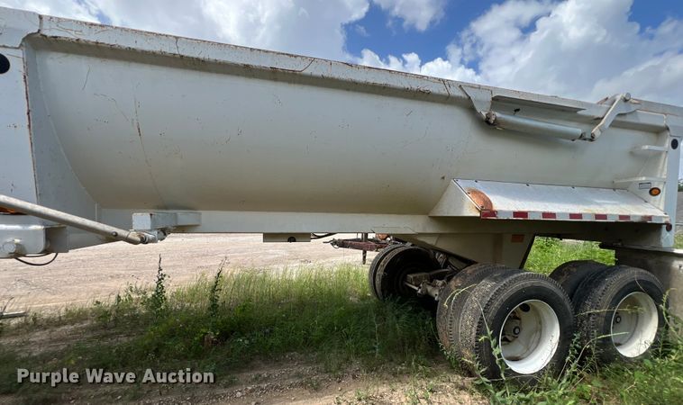 image for item LU9953 2013 CTS HRD 32 end dump trailer