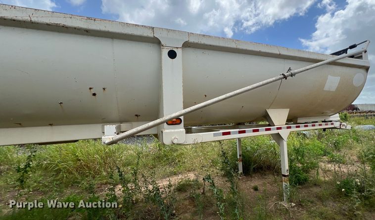 image for item LU9954 2013 CTS HRD 32 end dump trailer
