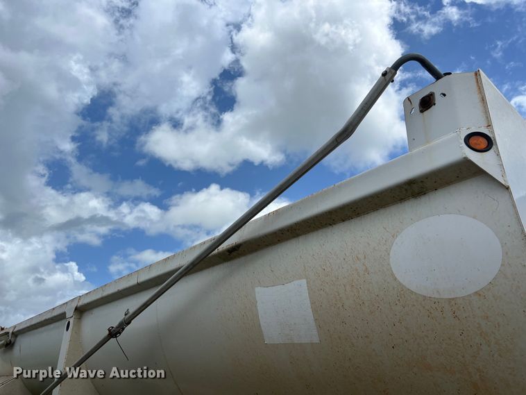 image for item LU9954 2013 CTS HRD 32 end dump trailer