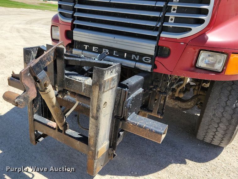 image for item MO9200 2003 Sterling LT9500 dump truck