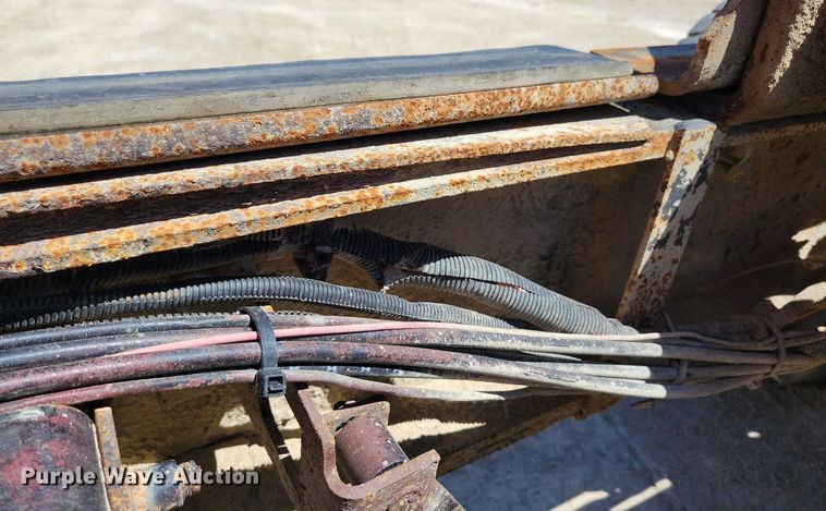 image for item MO9200 2003 Sterling LT9500 dump truck