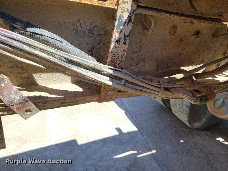 image for item MO9200 2003 Sterling LT9500 dump truck