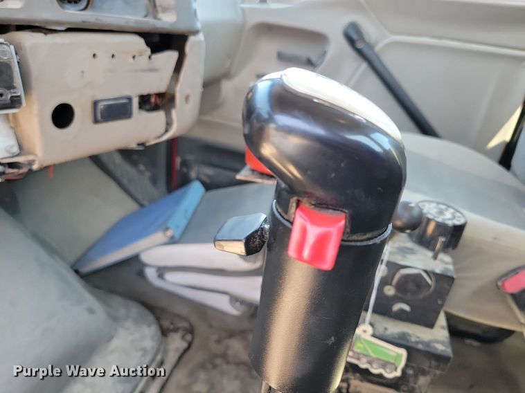 image for item MO9200 2003 Sterling LT9500 dump truck