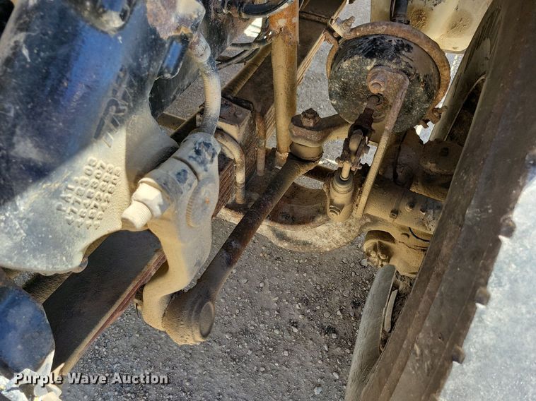 image for item MO9200 2003 Sterling LT9500 dump truck