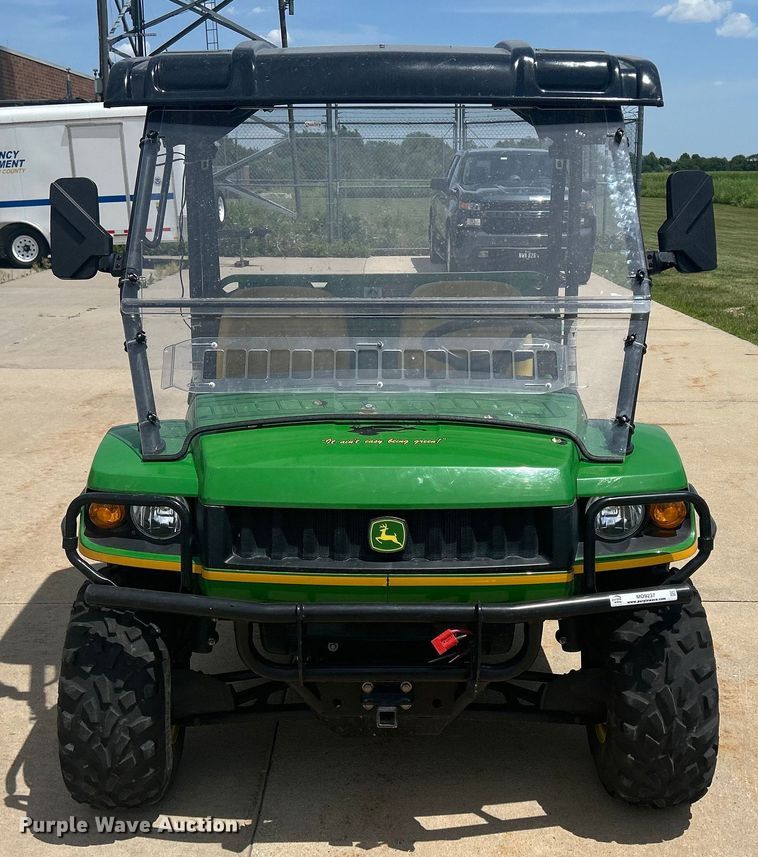 image for item MO9237 2006 John Deere  Gator HPX utility vehicle