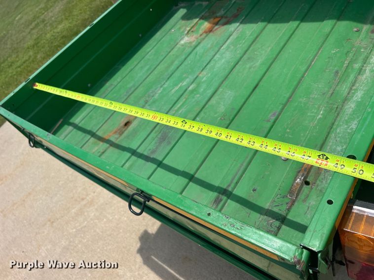 image for item MO9237 2006 John Deere  Gator HPX utility vehicle