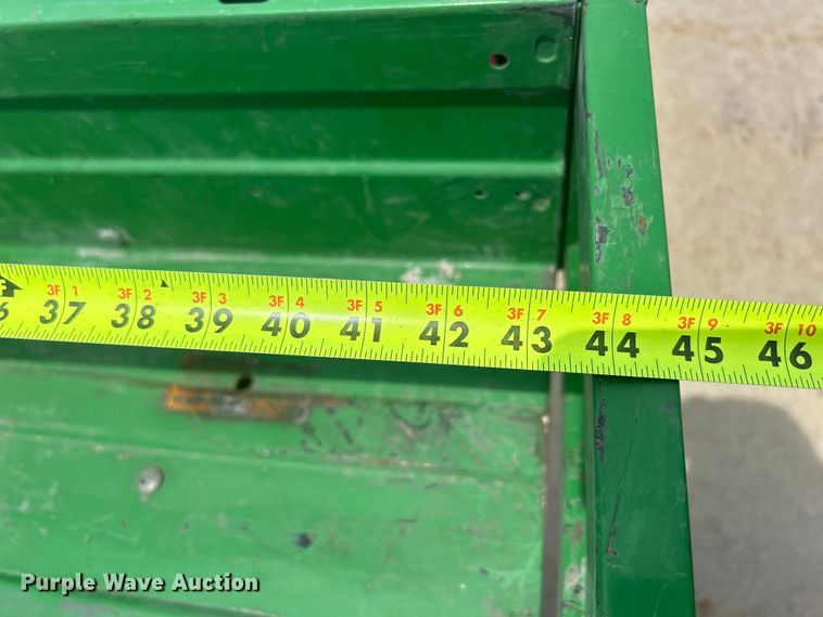 image for item MO9237 2006 John Deere  Gator HPX utility vehicle