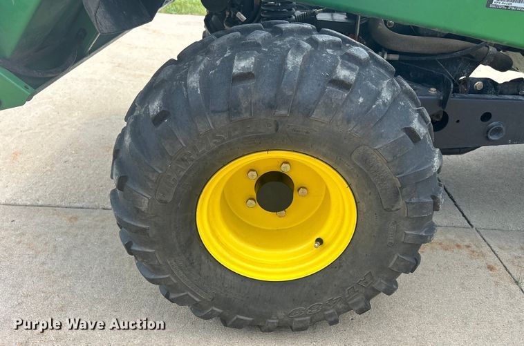 image for item MO9237 2006 John Deere  Gator HPX utility vehicle