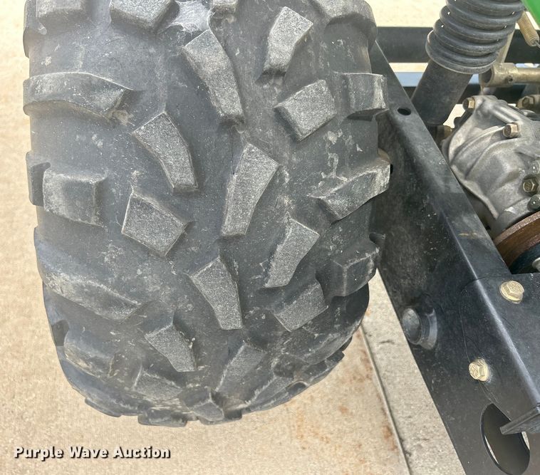 image for item MO9237 2006 John Deere  Gator HPX utility vehicle