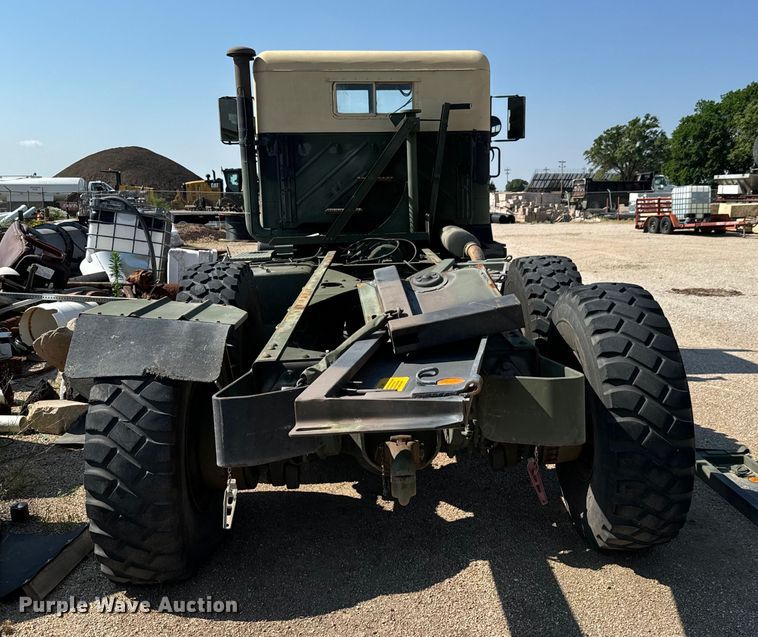 image for item MU9793 1985 AM General M923A1 truck cab and chassis