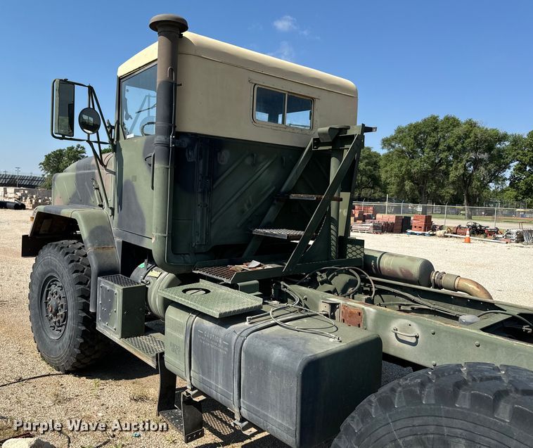 image for item MU9793 1985 AM General M923A1 truck cab and chassis