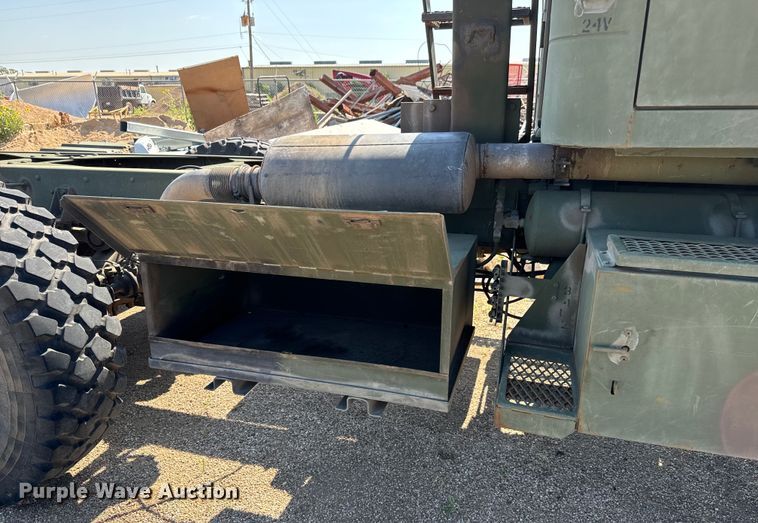 image for item MU9793 1985 AM General M923A1 truck cab and chassis