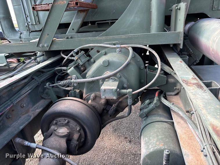 image for item MU9793 1985 AM General M923A1 truck cab and chassis