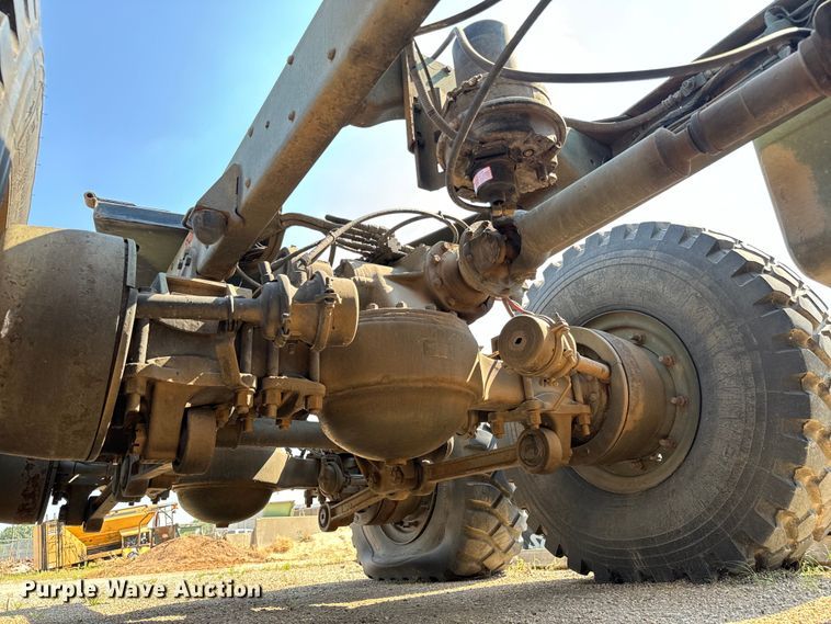 image for item MU9793 1985 AM General M923A1 truck cab and chassis