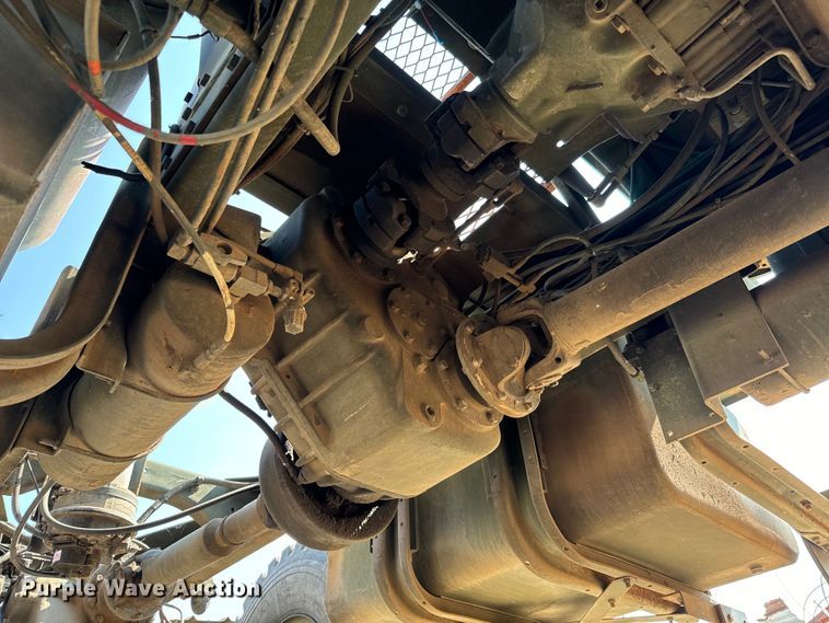 image for item MU9793 1985 AM General M923A1 truck cab and chassis