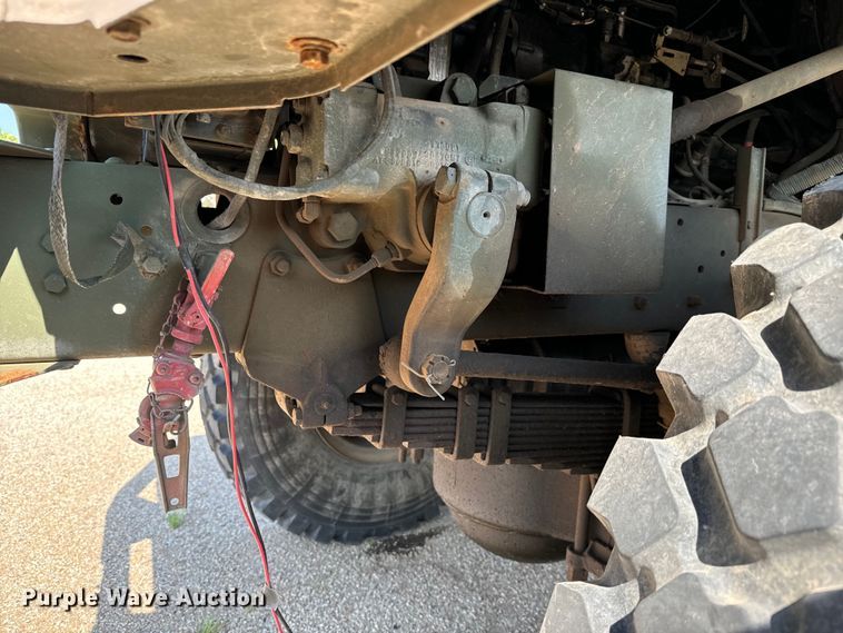 image for item MU9793 1985 AM General M923A1 truck cab and chassis