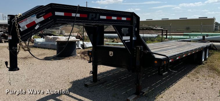 image for item MU9794 2016 PJ LD302 equipment trailer