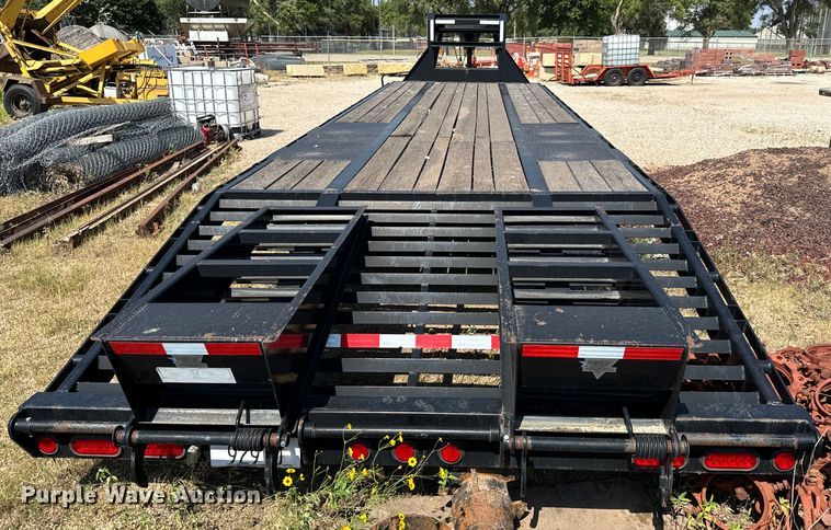 image for item MU9794 2016 PJ LD302 equipment trailer