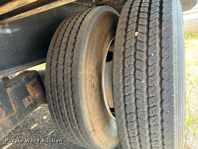 image for item MU9794 2016 PJ LD302 equipment trailer