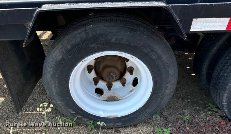 image for item MU9794 2016 PJ LD302 equipment trailer