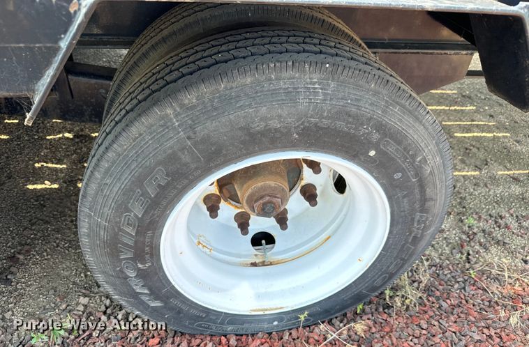 image for item MU9794 2016 PJ LD302 equipment trailer