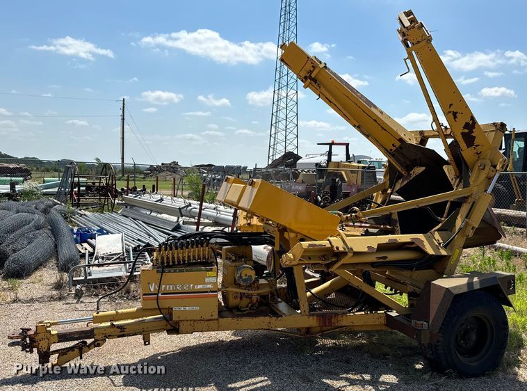 image for item MU9795 1985 Vermeer TS44A tree spade