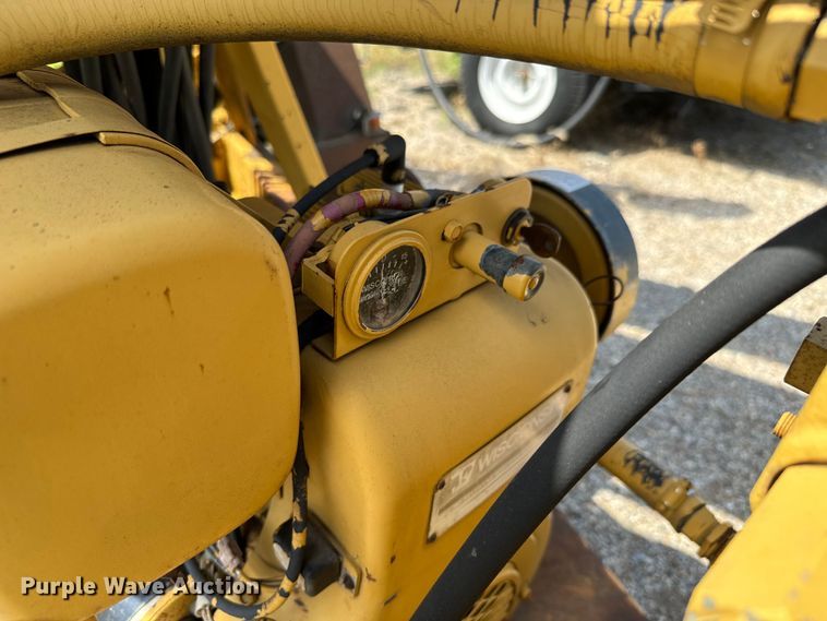 image for item MU9795 1985 Vermeer TS44A tree spade