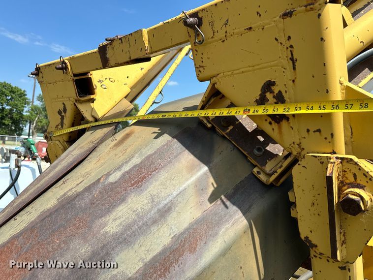 image for item MU9795 1985 Vermeer TS44A tree spade