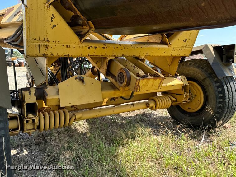 image for item MU9795 1985 Vermeer TS44A tree spade