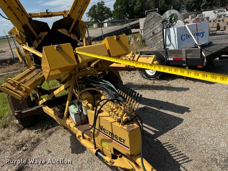 image for item MU9795 1985 Vermeer TS44A tree spade