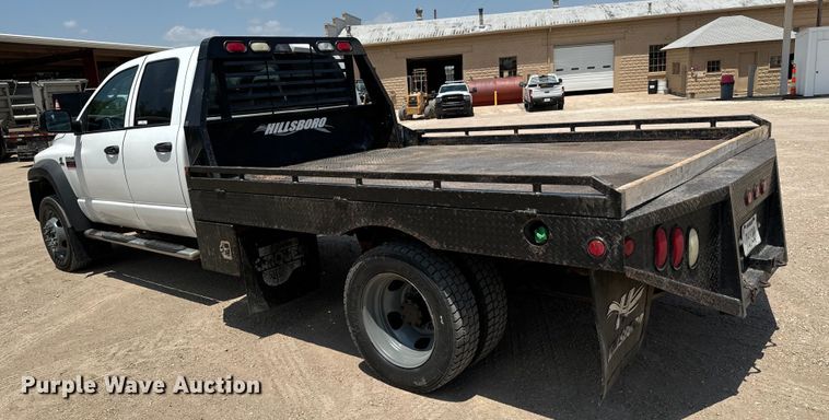 image for item MU9798 2008 Dodge Ram 4500HD flatbed truck