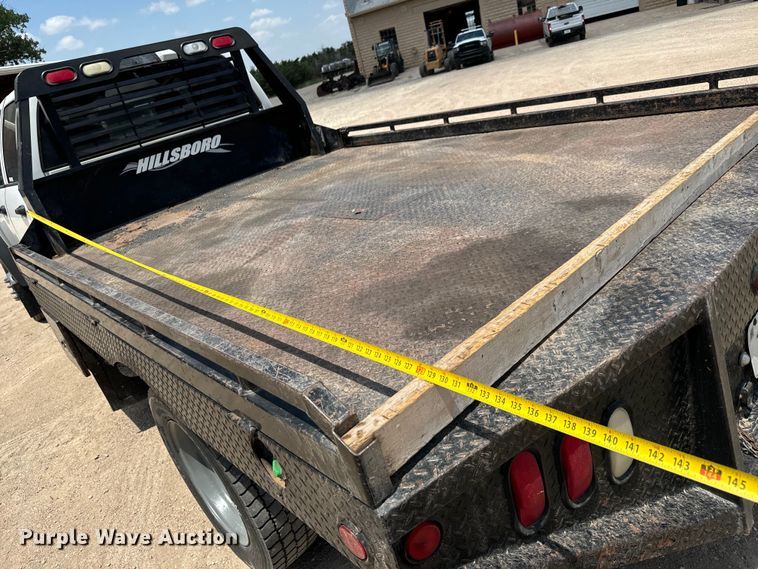 image for item MU9798 2008 Dodge Ram 4500HD flatbed truck