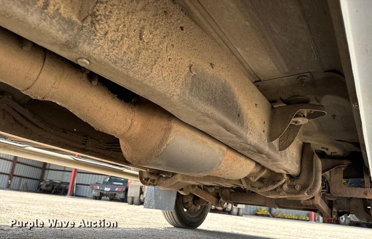 image for item MU9798 2008 Dodge Ram 4500HD flatbed truck