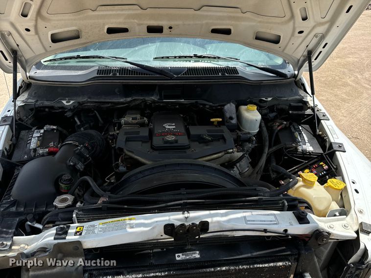 image for item MU9798 2008 Dodge Ram 4500HD flatbed truck