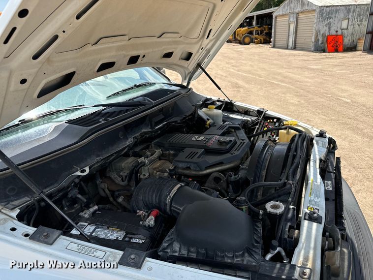 image for item MU9798 2008 Dodge Ram 4500HD flatbed truck