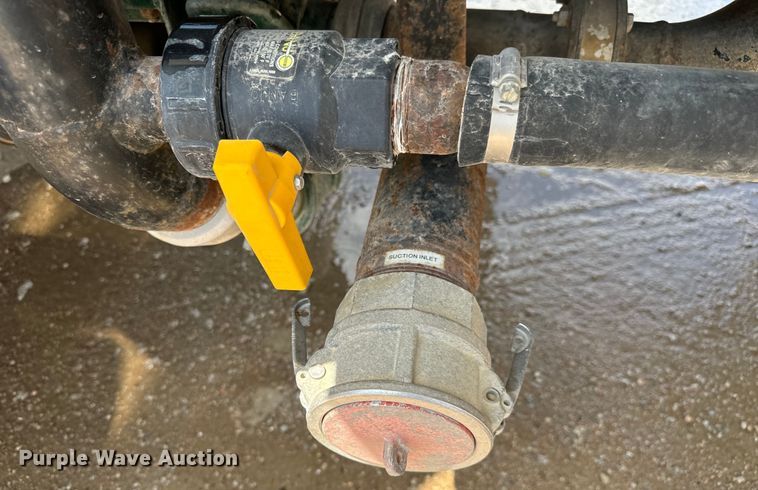 image for item MU9799 1999 Sterling water truck