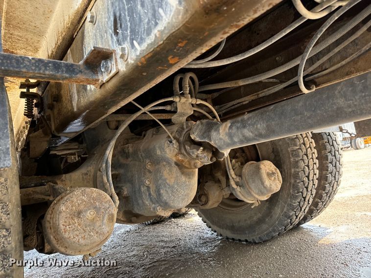 image for item MU9799 1999 Sterling water truck