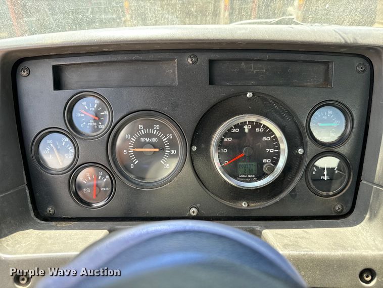 image for item MU9799 1999 Sterling water truck