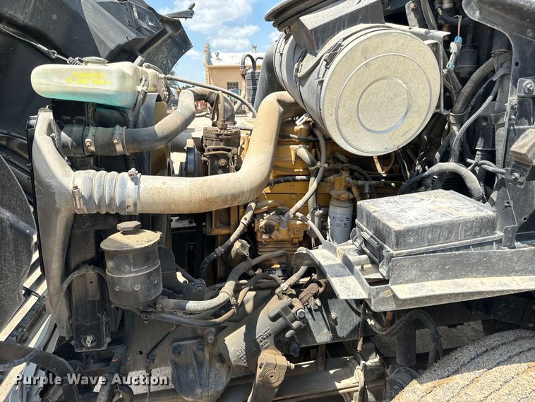 image for item MU9799 1999 Sterling water truck