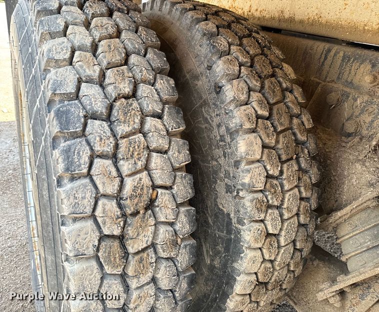 image for item MU9799 1999 Sterling water truck