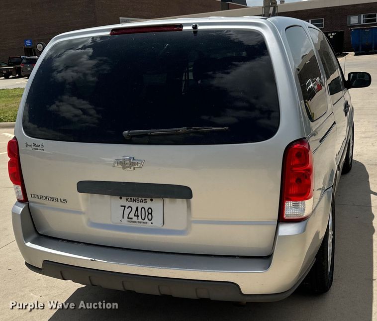 image for item MU9810 2007 Chevrolet  Uplander LS van