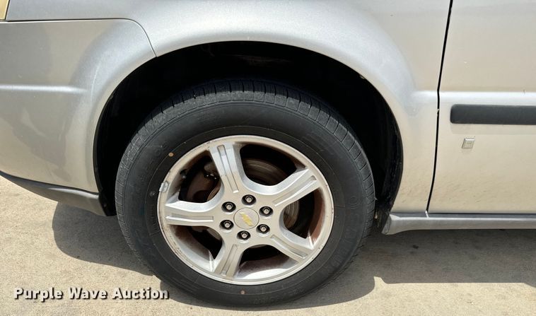 image for item MU9810 2007 Chevrolet  Uplander LS van