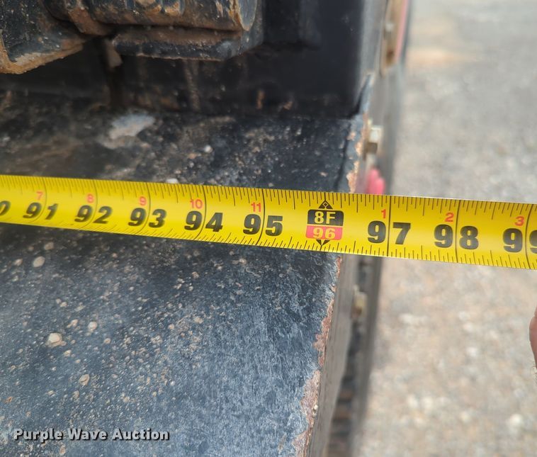 image for item NG9891 2002 Kenworth  W900 dump truck