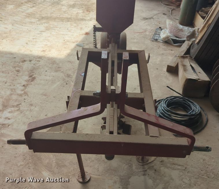 image for item NG9892 Elston gopher getter applicator