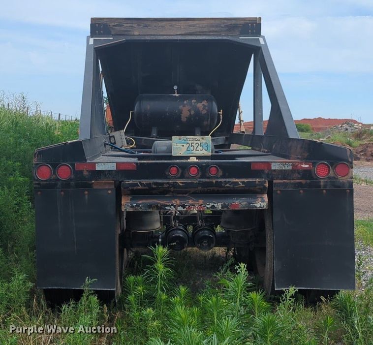 image for item NG9894 2018 Construction Trailer Specialists BDT 40 bottom dump trailer