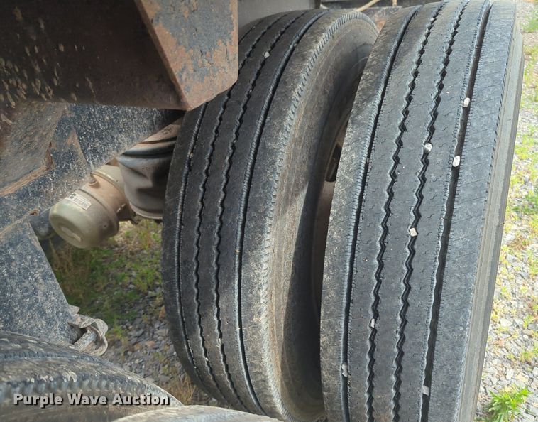 image for item NG9894 2018 Construction Trailer Specialists BDT 40 bottom dump trailer