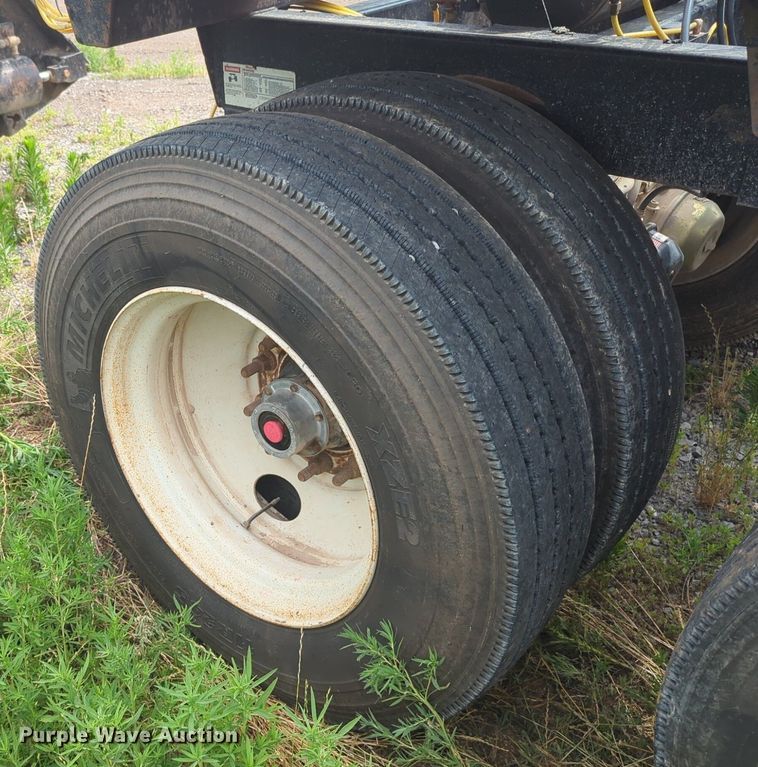 image for item NG9894 2018 Construction Trailer Specialists BDT 40 bottom dump trailer