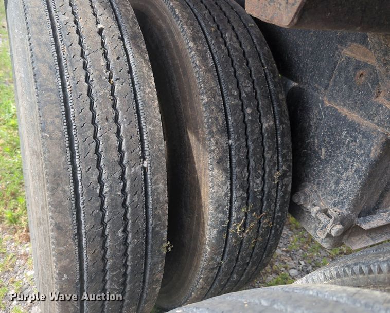 image for item NG9894 2018 Construction Trailer Specialists BDT 40 bottom dump trailer