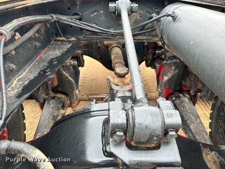 image for item NL9917 1982 GMC Brigadier  truck cab and chassis