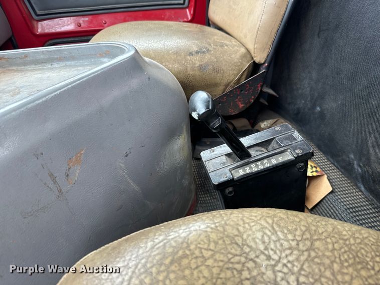 image for item NL9917 1982 GMC Brigadier  truck cab and chassis